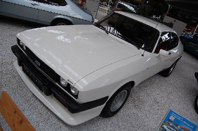 1982fordcapriturbow01fx1.jpg