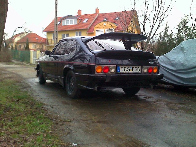 moto_1536.jpg
