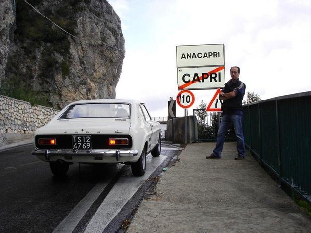 Capri_A_Capri_I.jpg