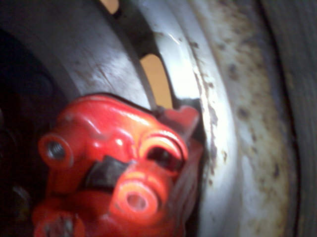 Fényképek-0192.jpg (276.45 KiB) Viewed 13375 times alulról látszik hogy beleér....